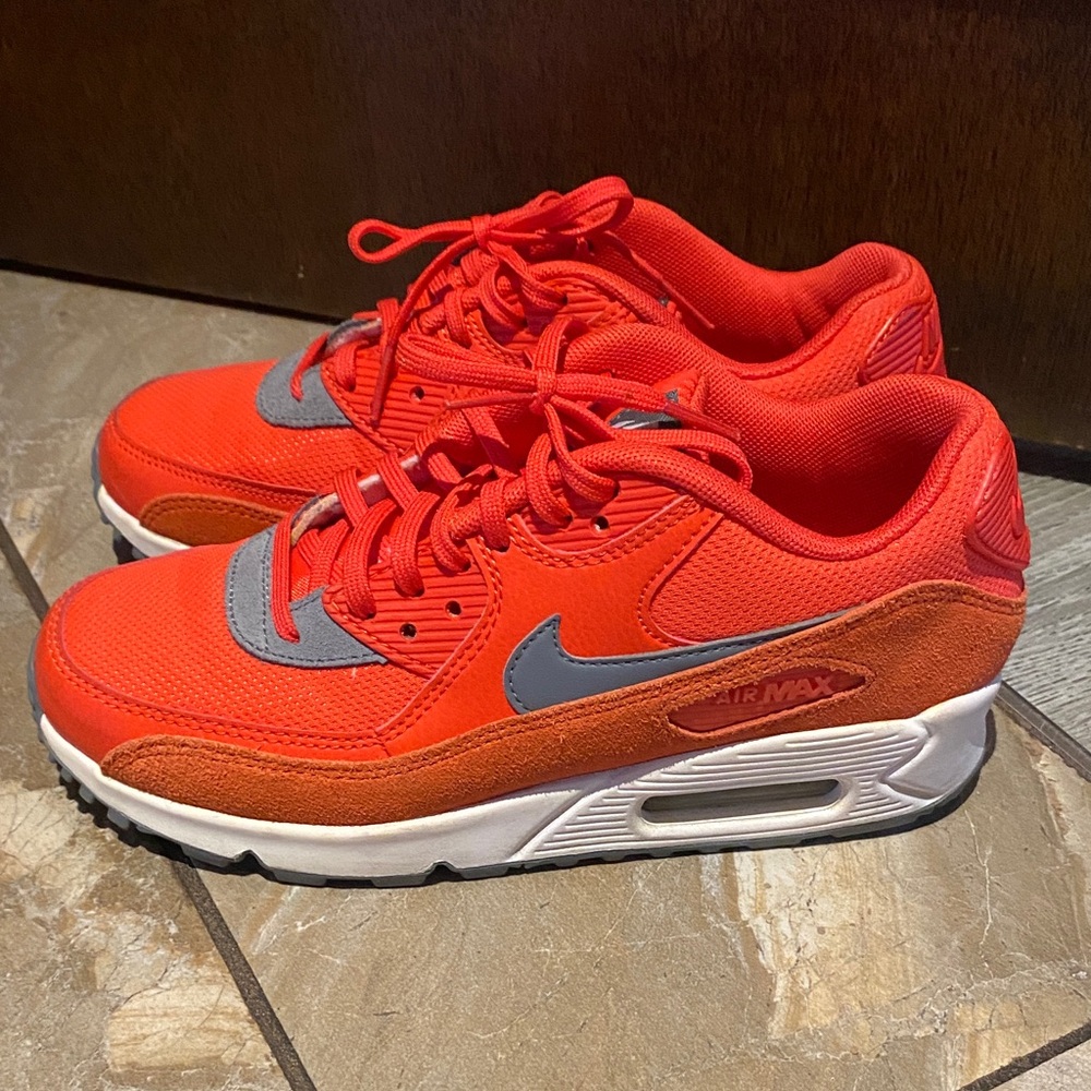 Nike Kids' Orange and Gray Air Max Low Sneakers